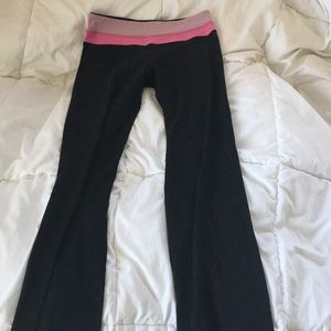 Lulu lemon women’s yoga pants, wide leg
